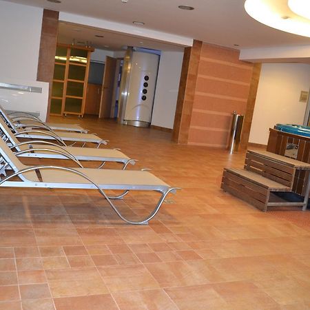 Debreceni Postas Udulo Hotel Exterior photo